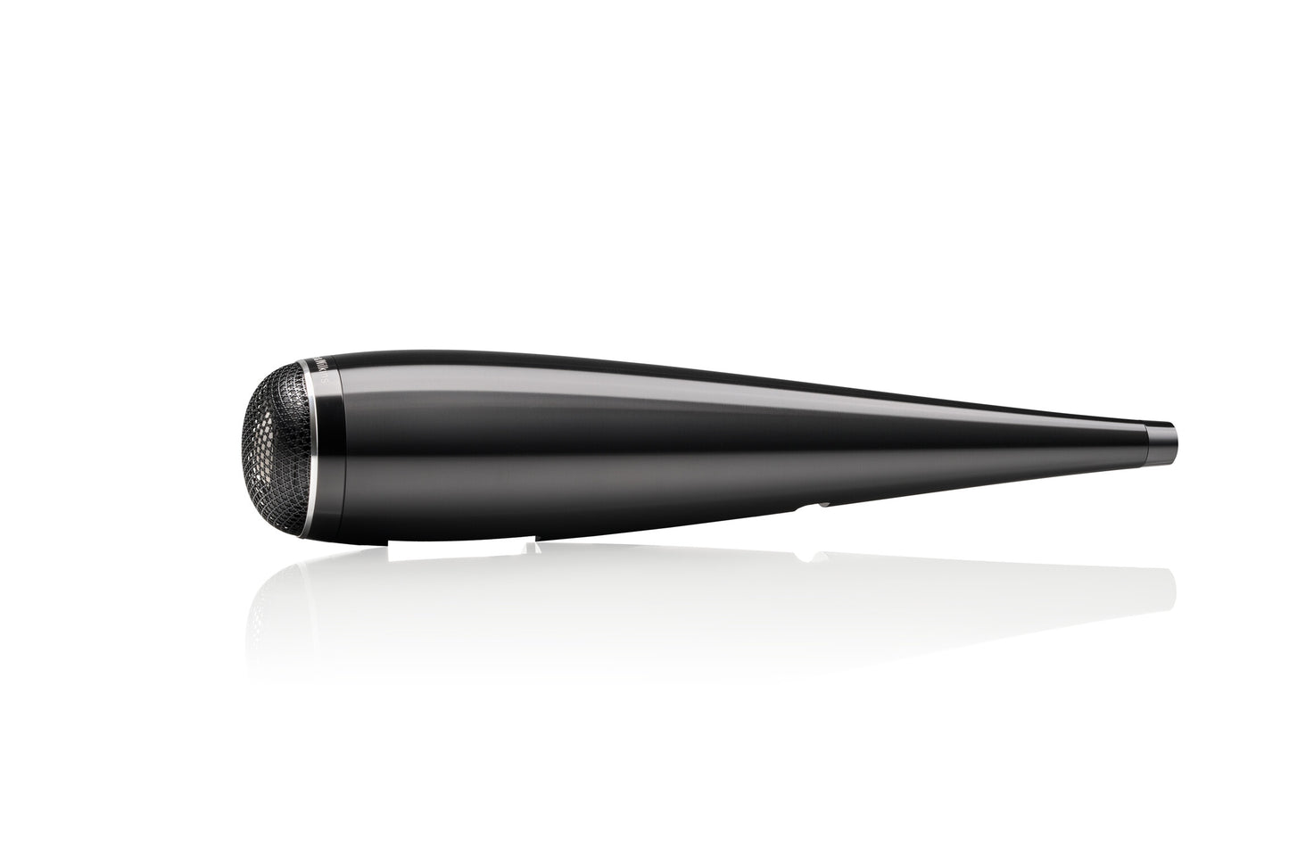 Bowers & Wilkins 803 D5 Reference Speaker
