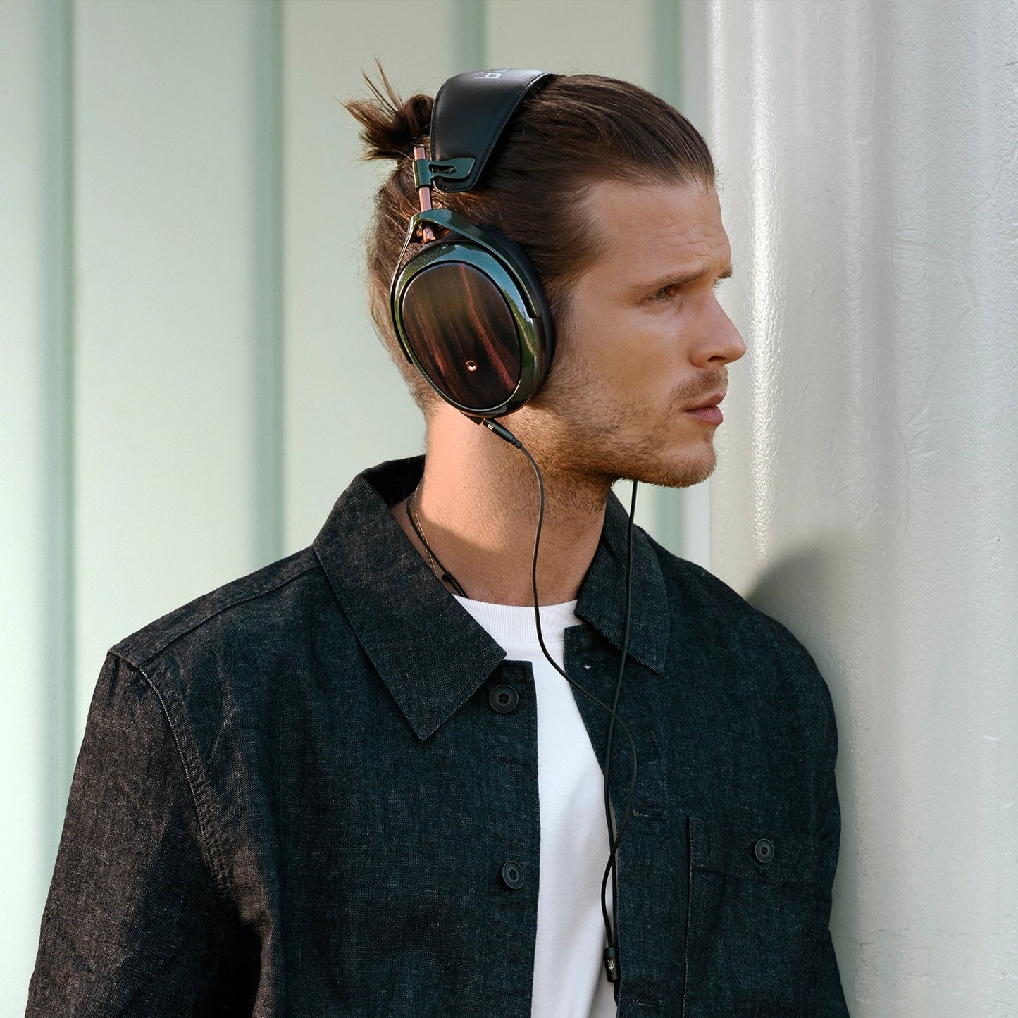 Meze Strada Closed Back Headphones