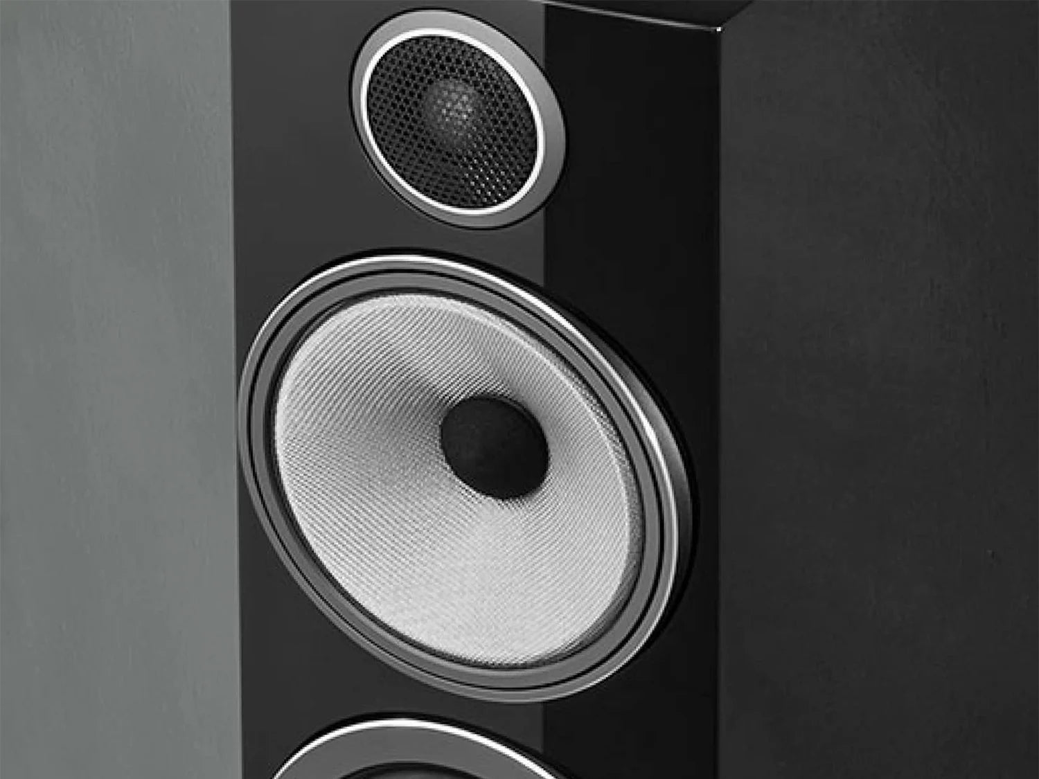 A closeup to B&W 704 S3 Floor Standing Speaker