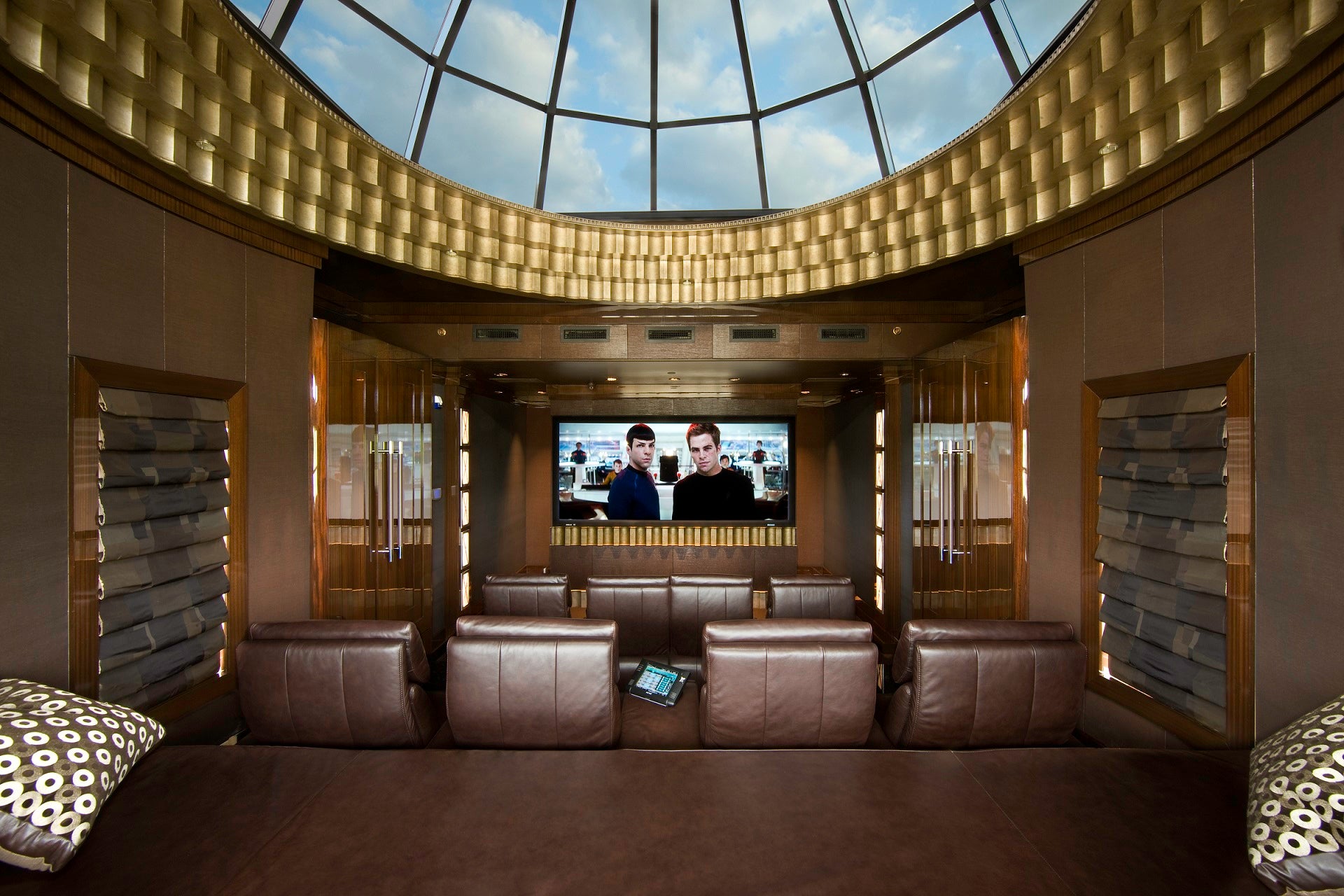 The Ultimate Guide to Designing a Luxurious Private Cinema