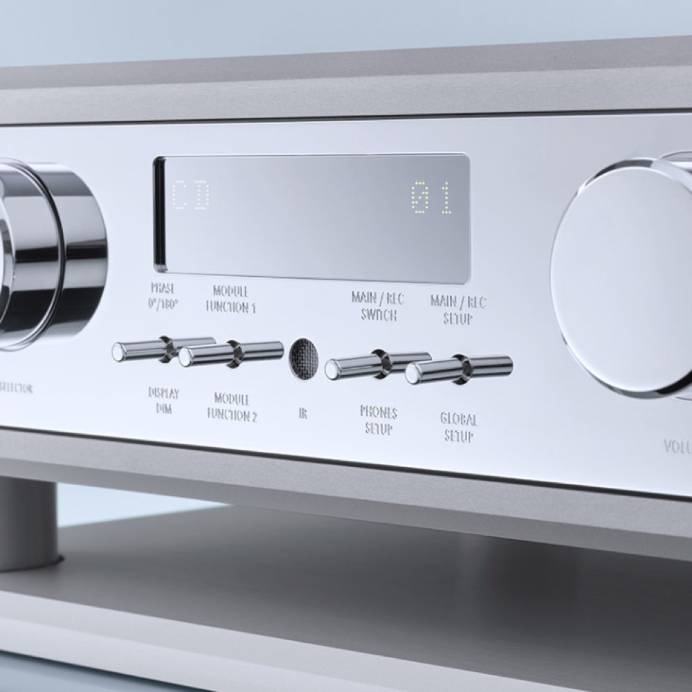 A detail view of a Silver Burmester 077 Reference Line Preamplifier with digital display - HiFi Centre.