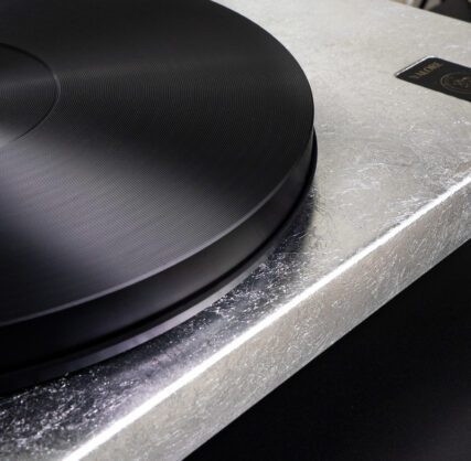 Gold Note Valore 425 Plus Turntable