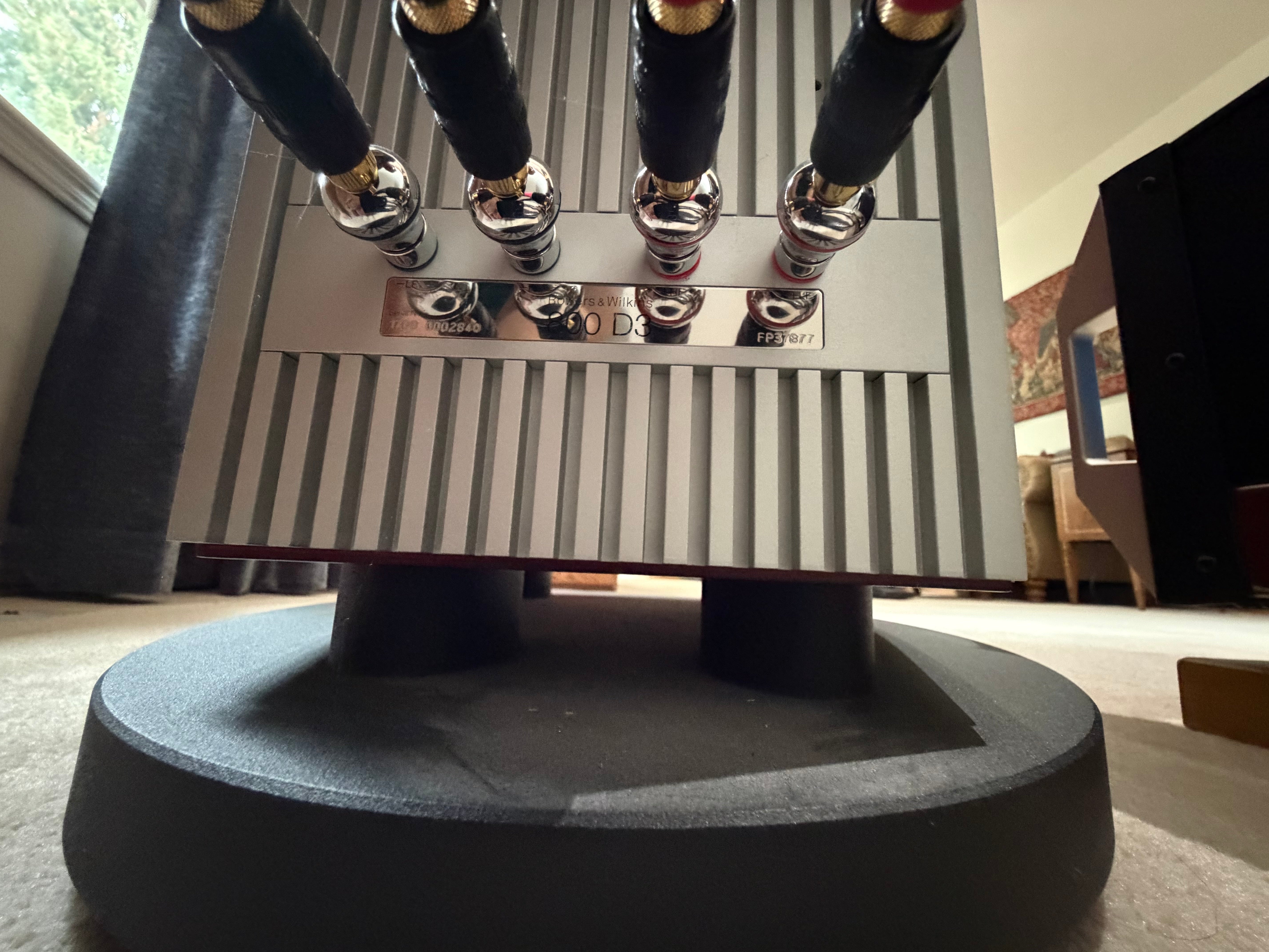 Bowers & Wilkins 800D3 Rosenut (Pre-Owned)