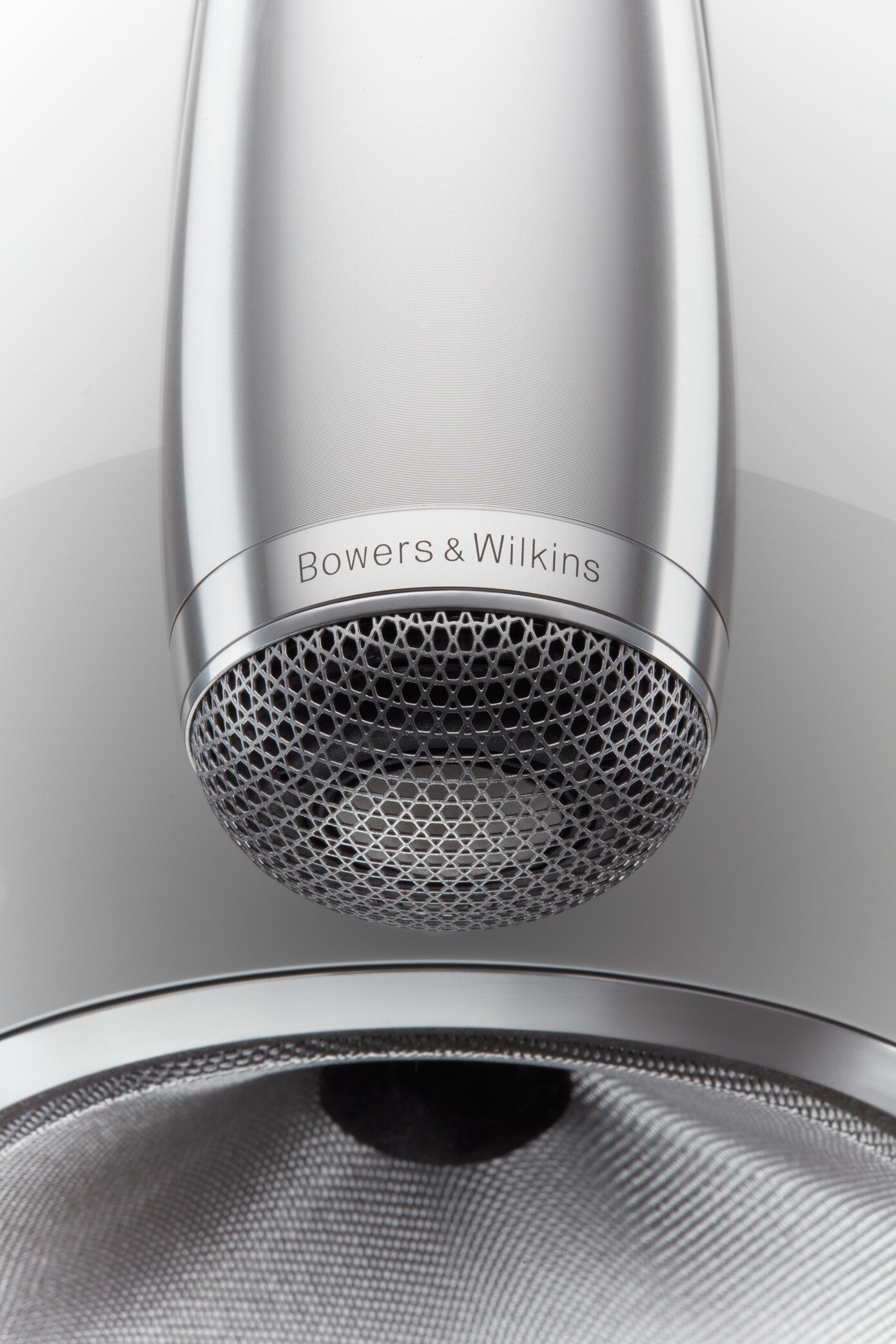 A closeup on the Solid body Tweeter-on-Top on the B&W 802 D4 Reference Speaker.