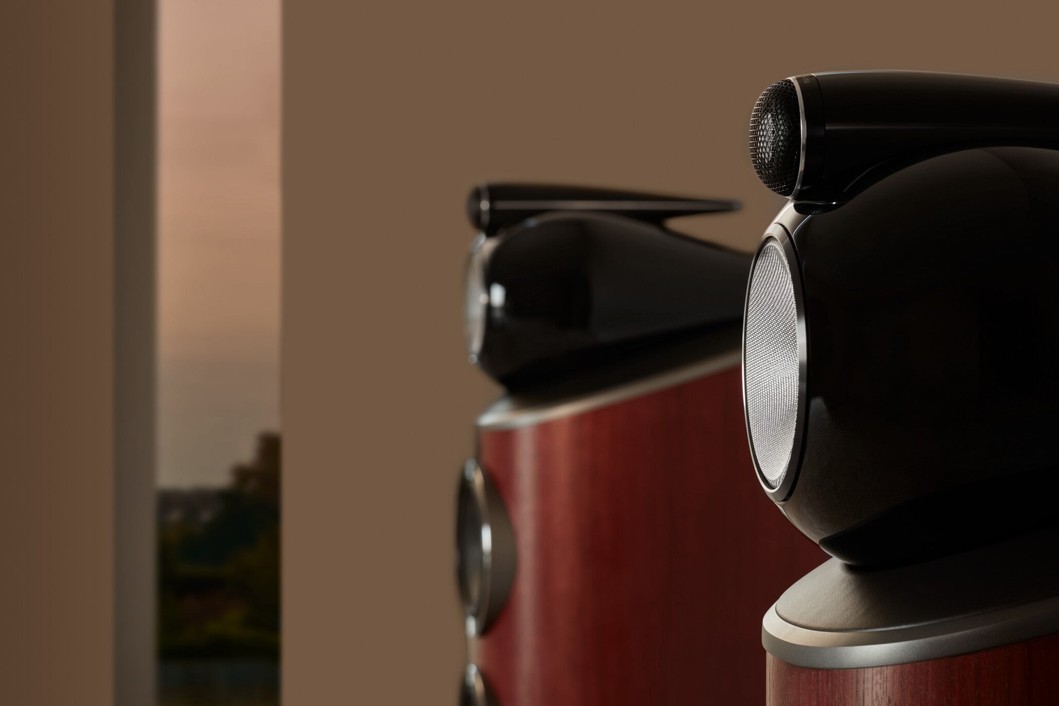 A closeup on tweeter-on-top on a B&W 803 D4 Reference Speaker in rosenut finish.