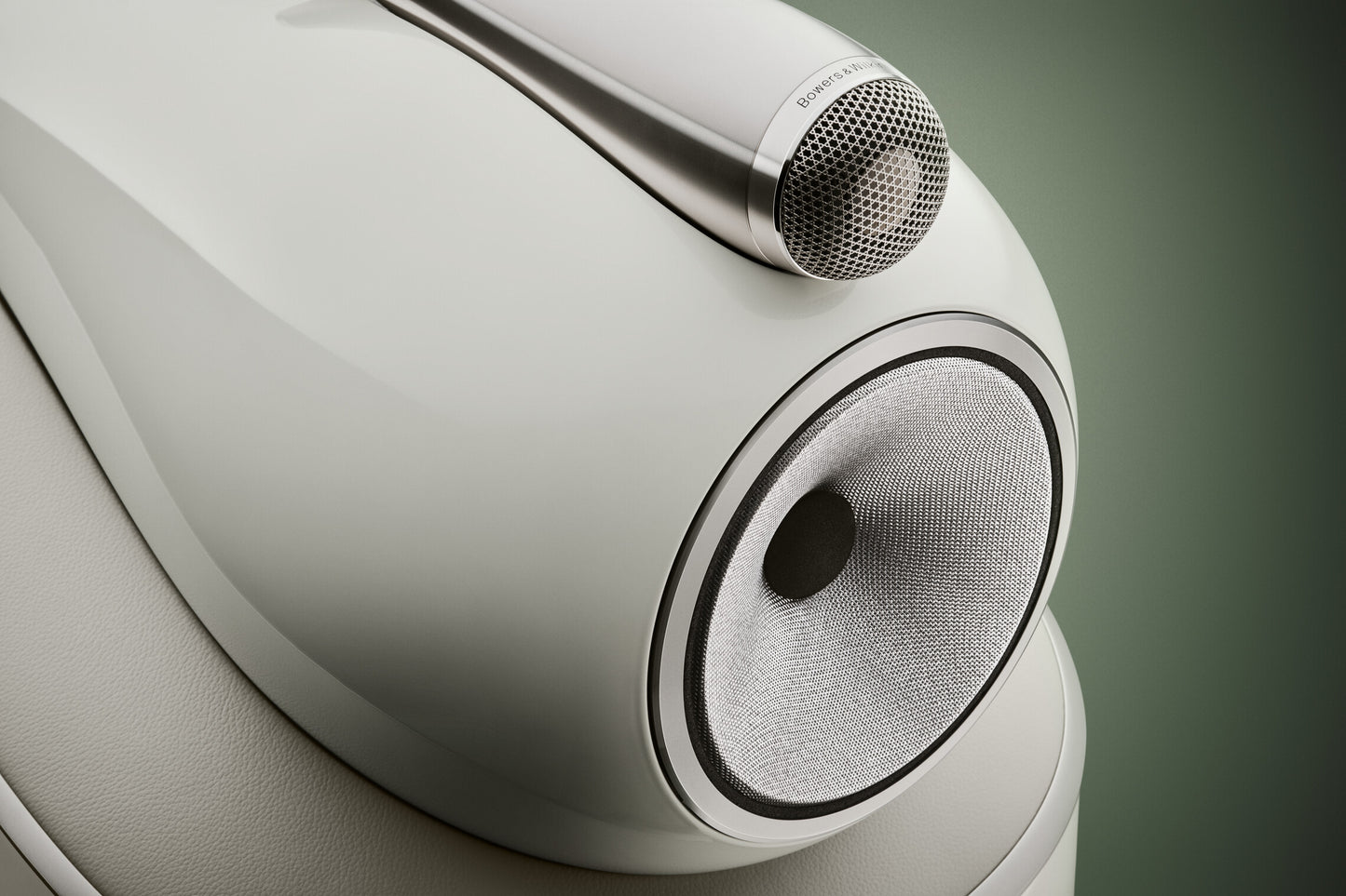 Bowers & Wilkins 801 D5 Reference Speaker