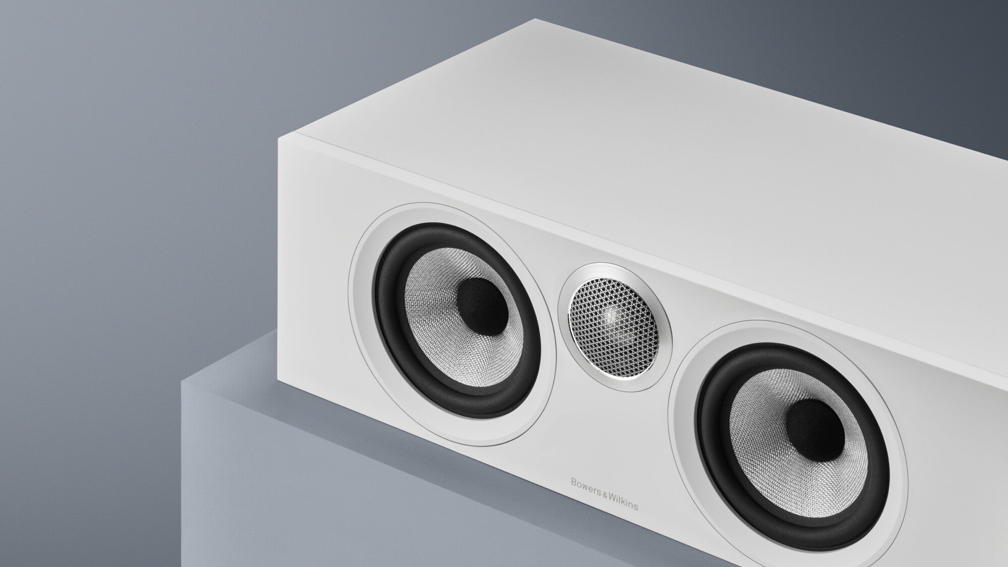 B&W HTM6 S3 Centre Channel in white finish.