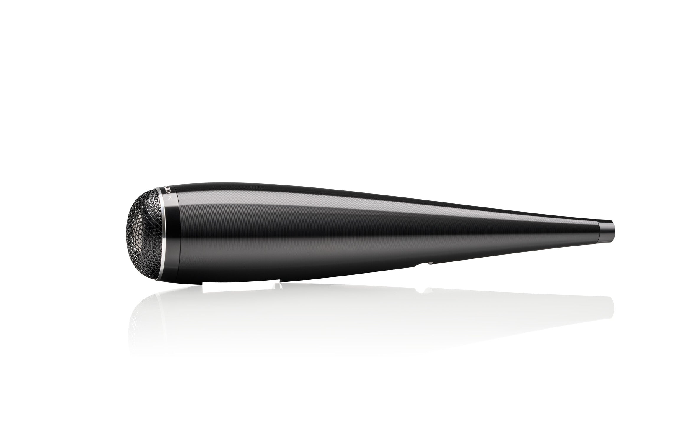 Bowers & Wilkins 803 D5 Reference Speaker