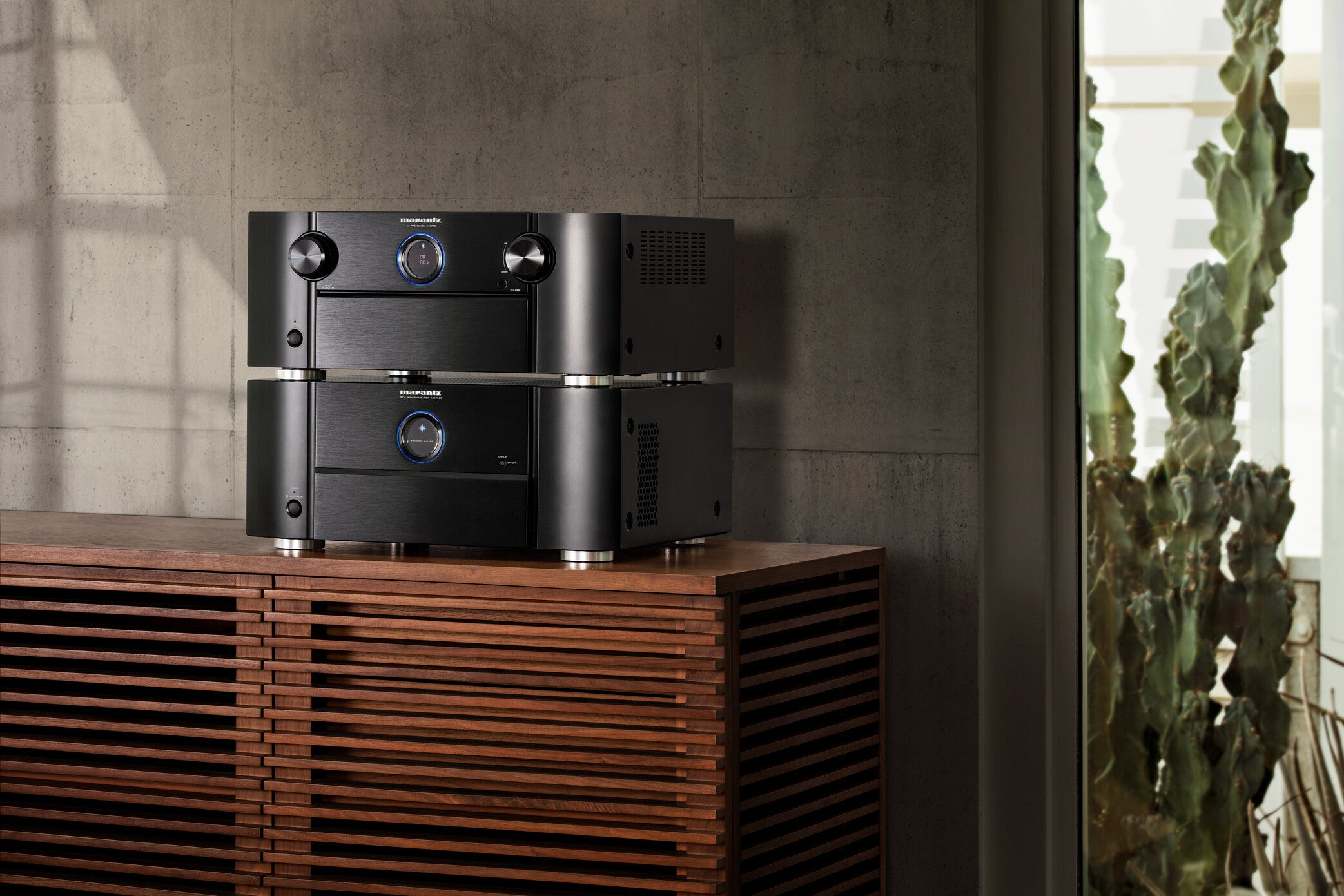 Marantz AV7706 Surround Processor