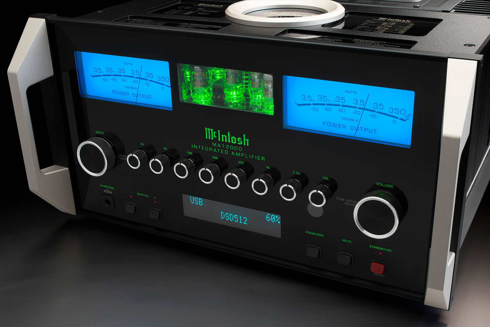 Mcintosh MA-12000 Hybrid Integrated Amp with DA-2 DAC