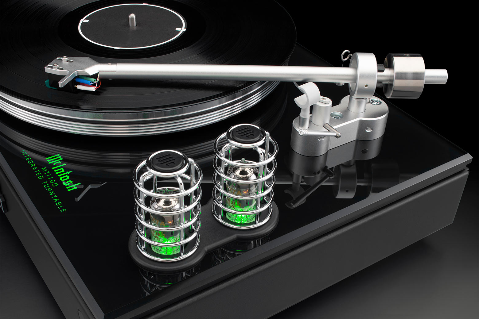 Mcintosh MTI-100 Integrated Turntable