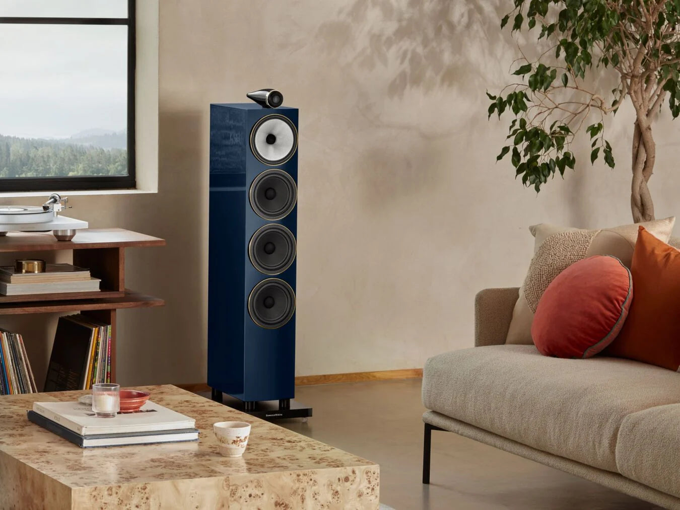 Optimize B&W 702 S3 Signature Floor Standing Speaker to reflect the latest developments in audio excellence.