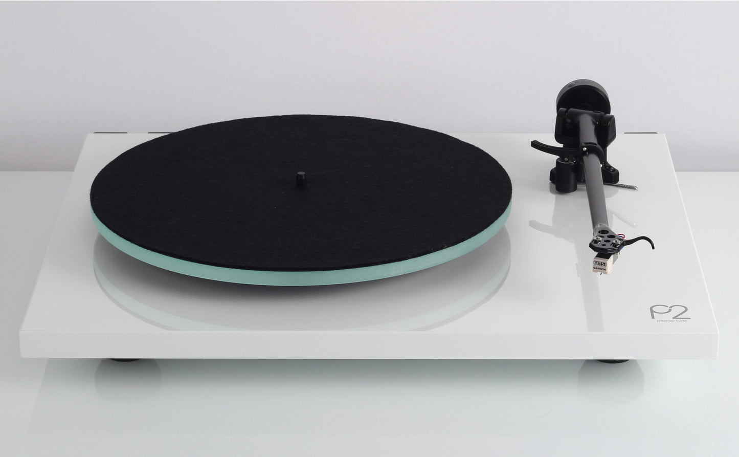 A Rega Planar 2 With Nd3 Cartridge in white color