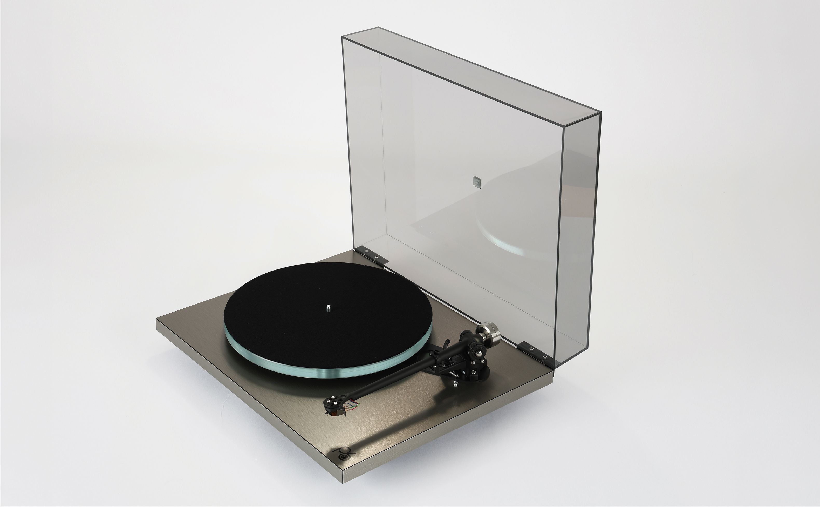 Rega Planar 6 RS Turntable