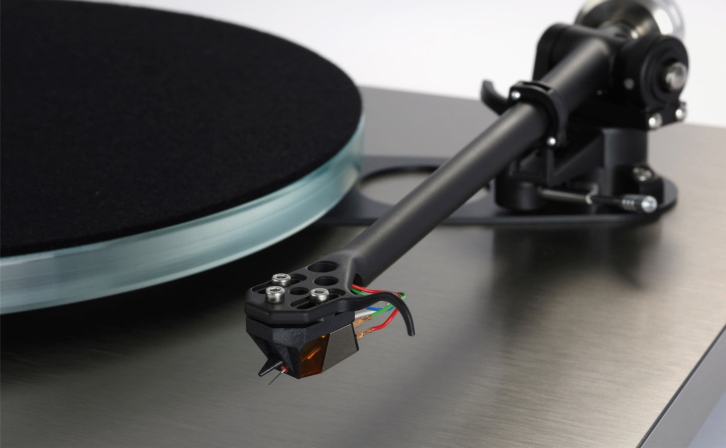 Rega Planar 6 RS Turntable
