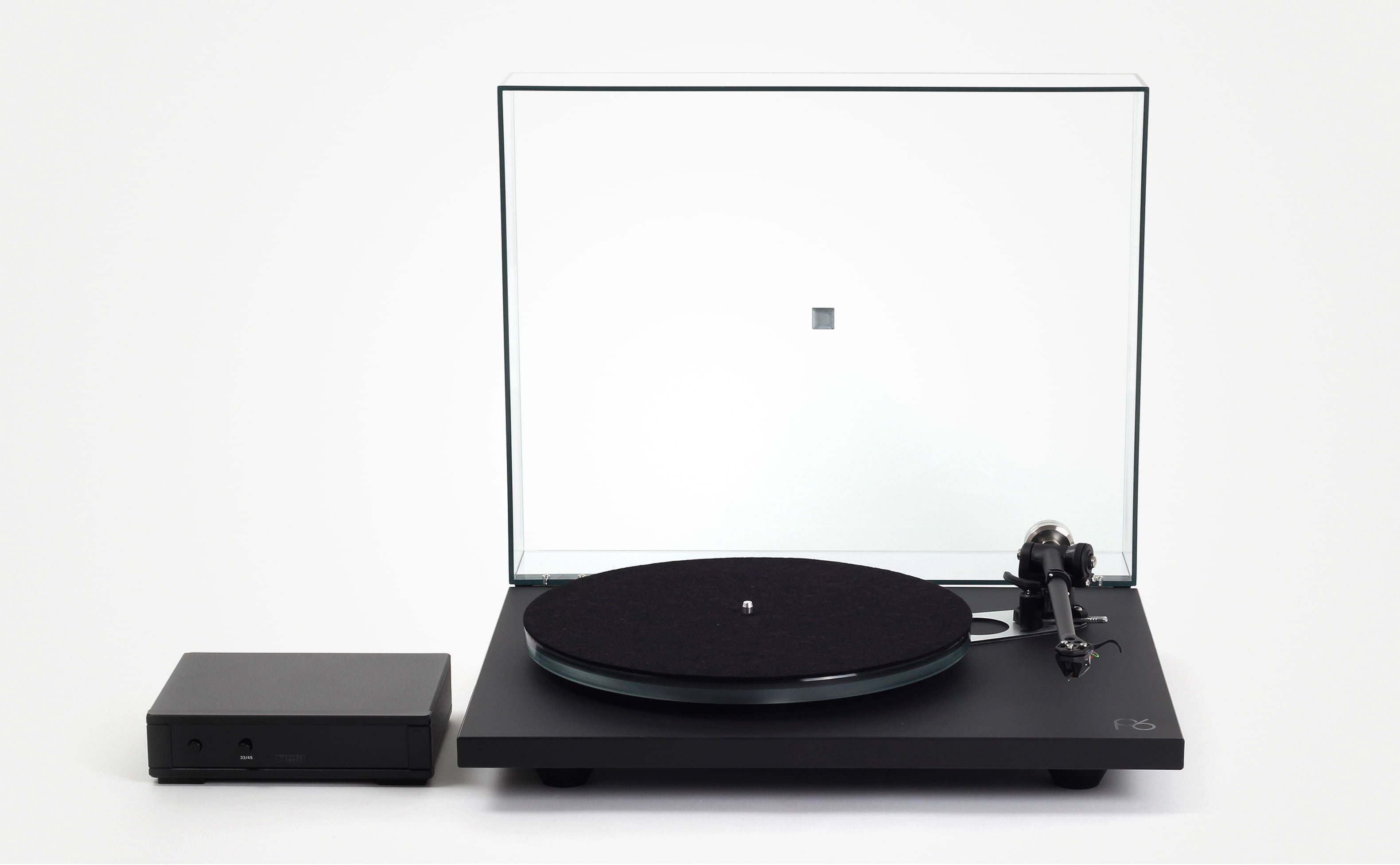 Rega Planar 6 Turntable No Cartridge