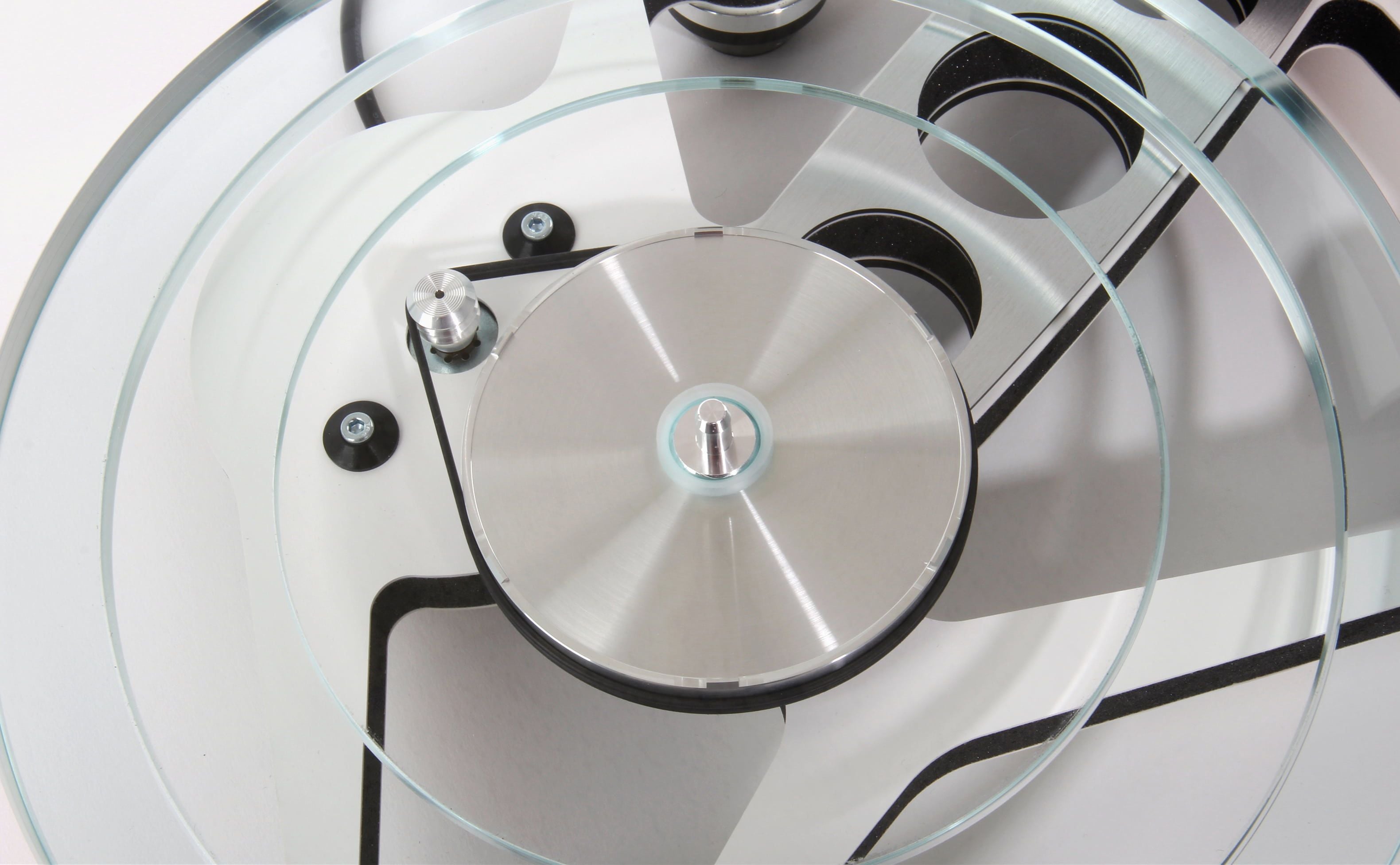 Rega Planar 8 Turntable, White