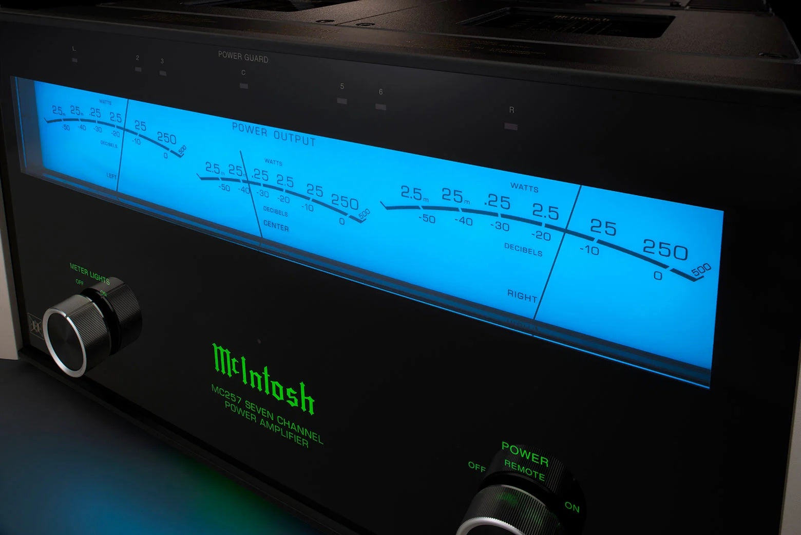 Mcintosh MC-257 7 X 200 Watts Power Amplifier
