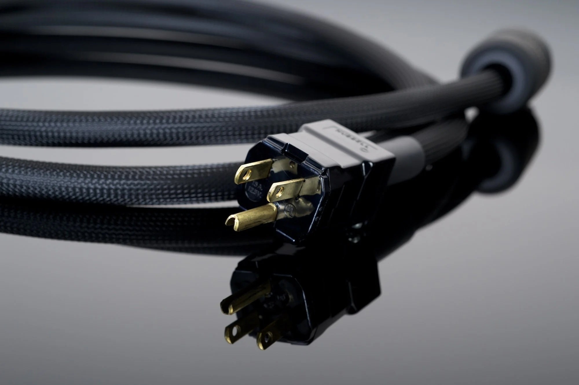 Transparent High Performance Power Cord