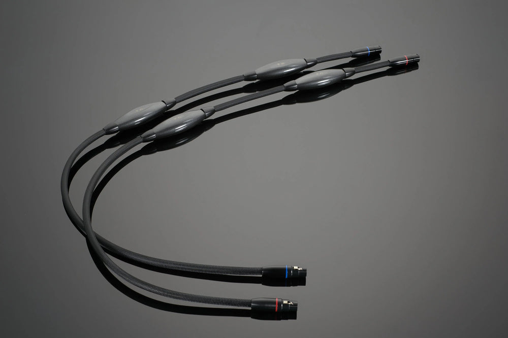 Transparent XL Balanced Interconnect Cable